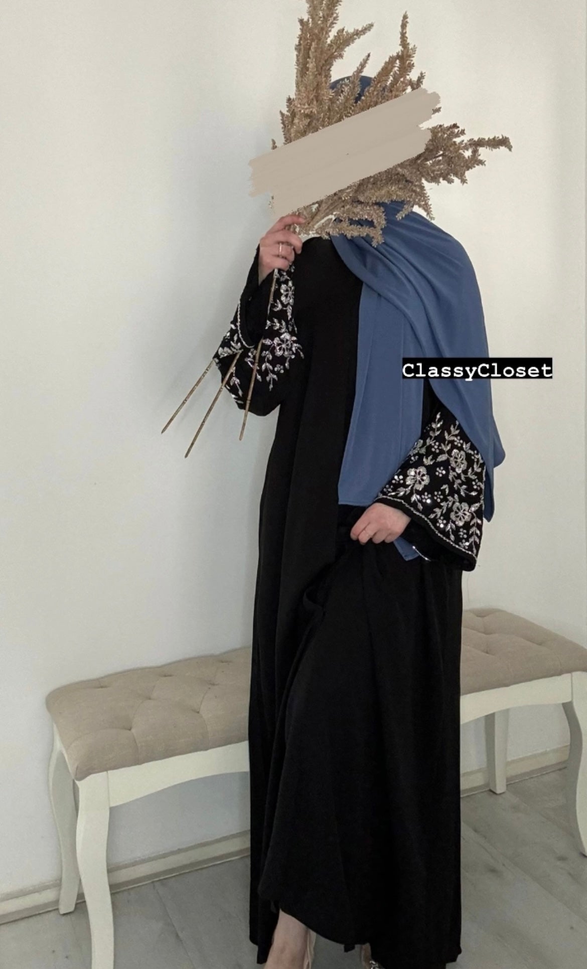 EMIRATES DIAMOND BLACK ABAYA