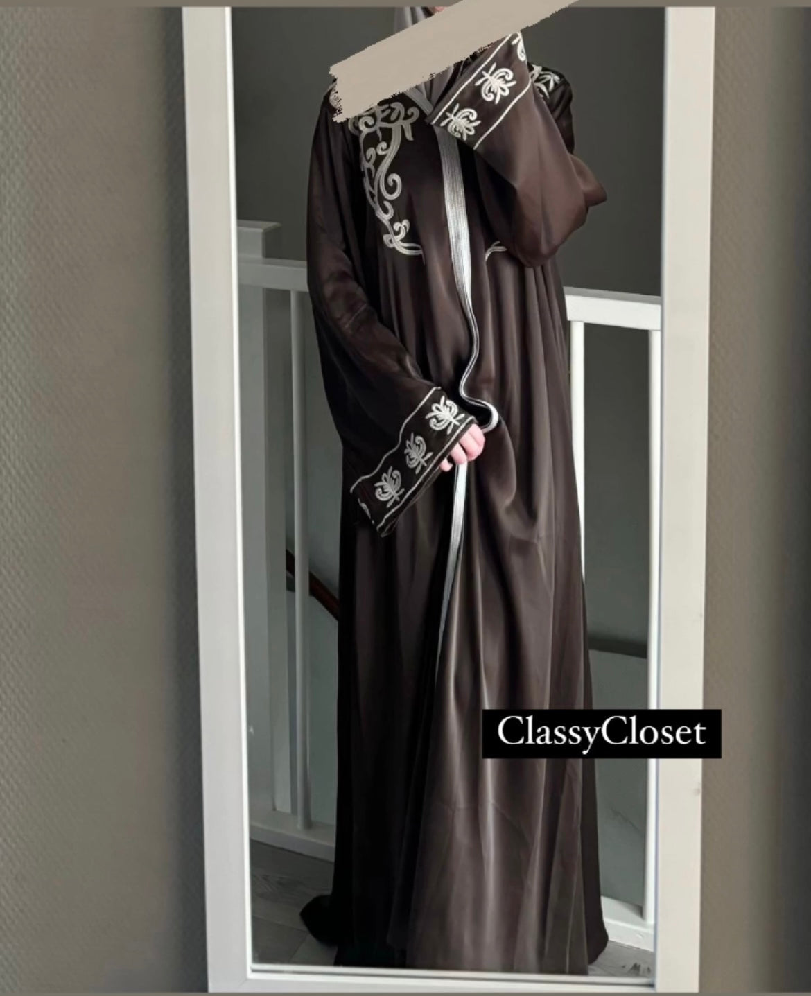 ELEYNA ABAYA/JURK DONKER BRUIN