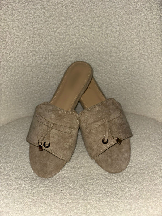 SLIPPERS BEIGE FLUWEEL