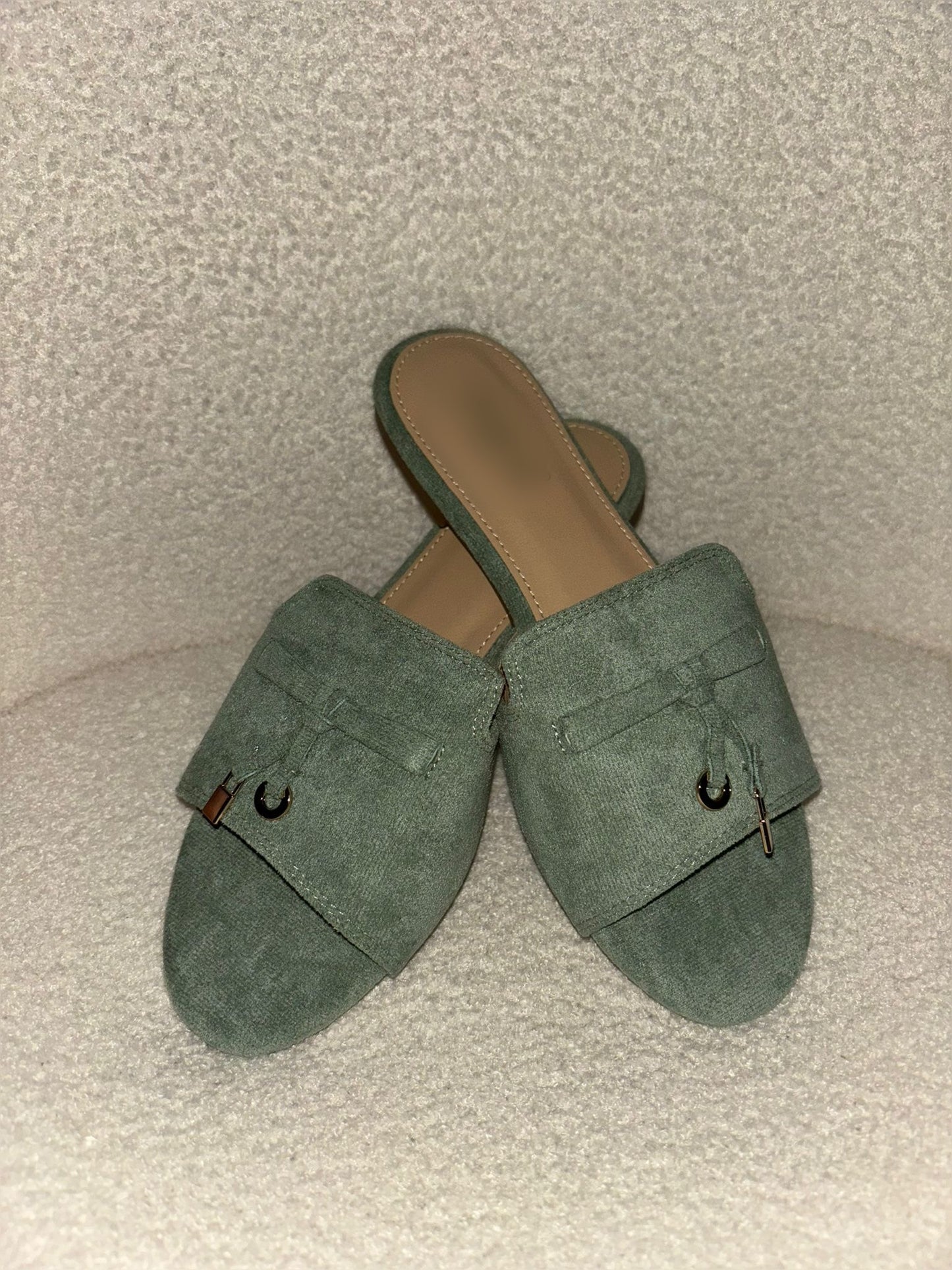 SLIPPERS GROEN FLUWEEL