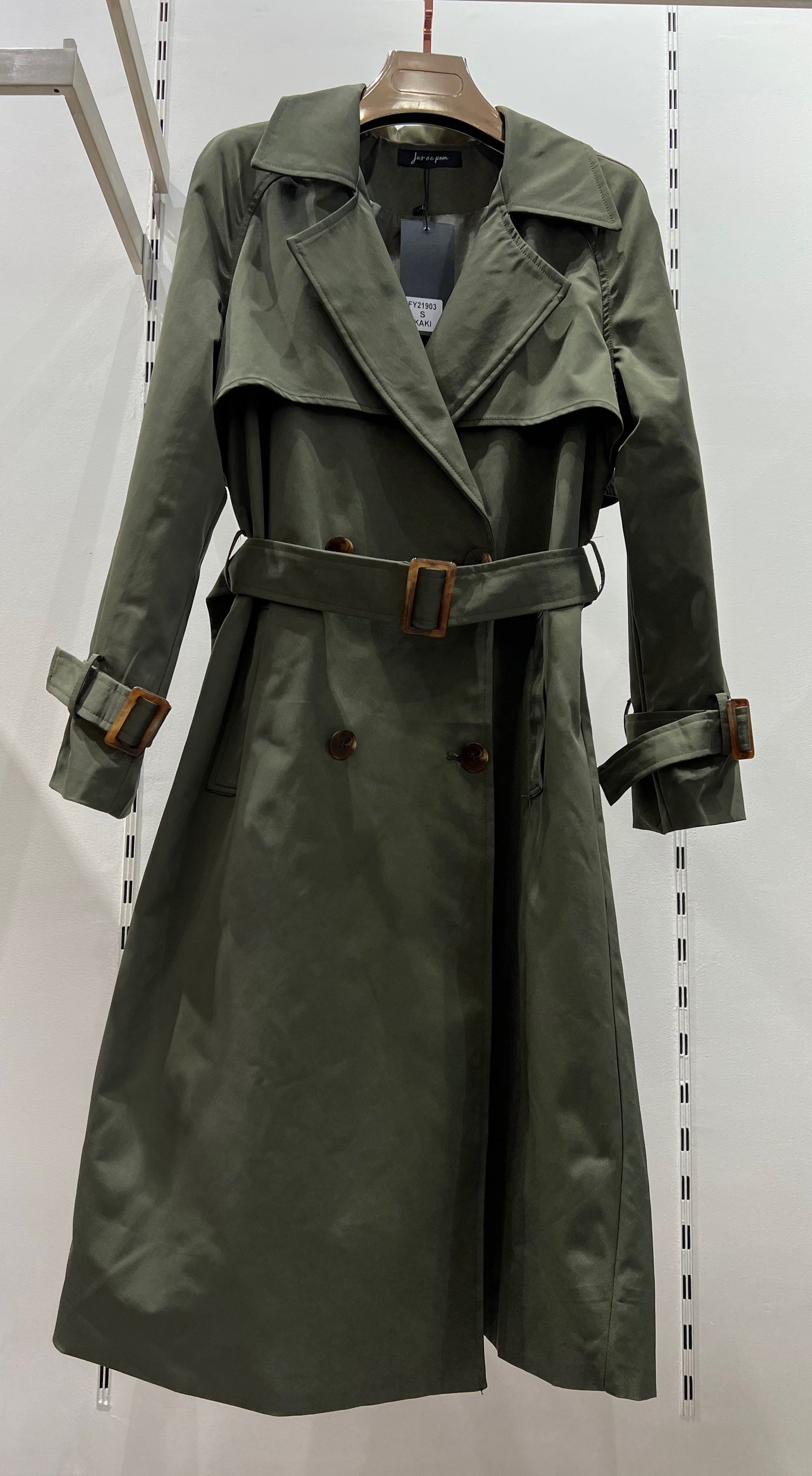 YARA TRENCHCOAT KHAKI GROEN