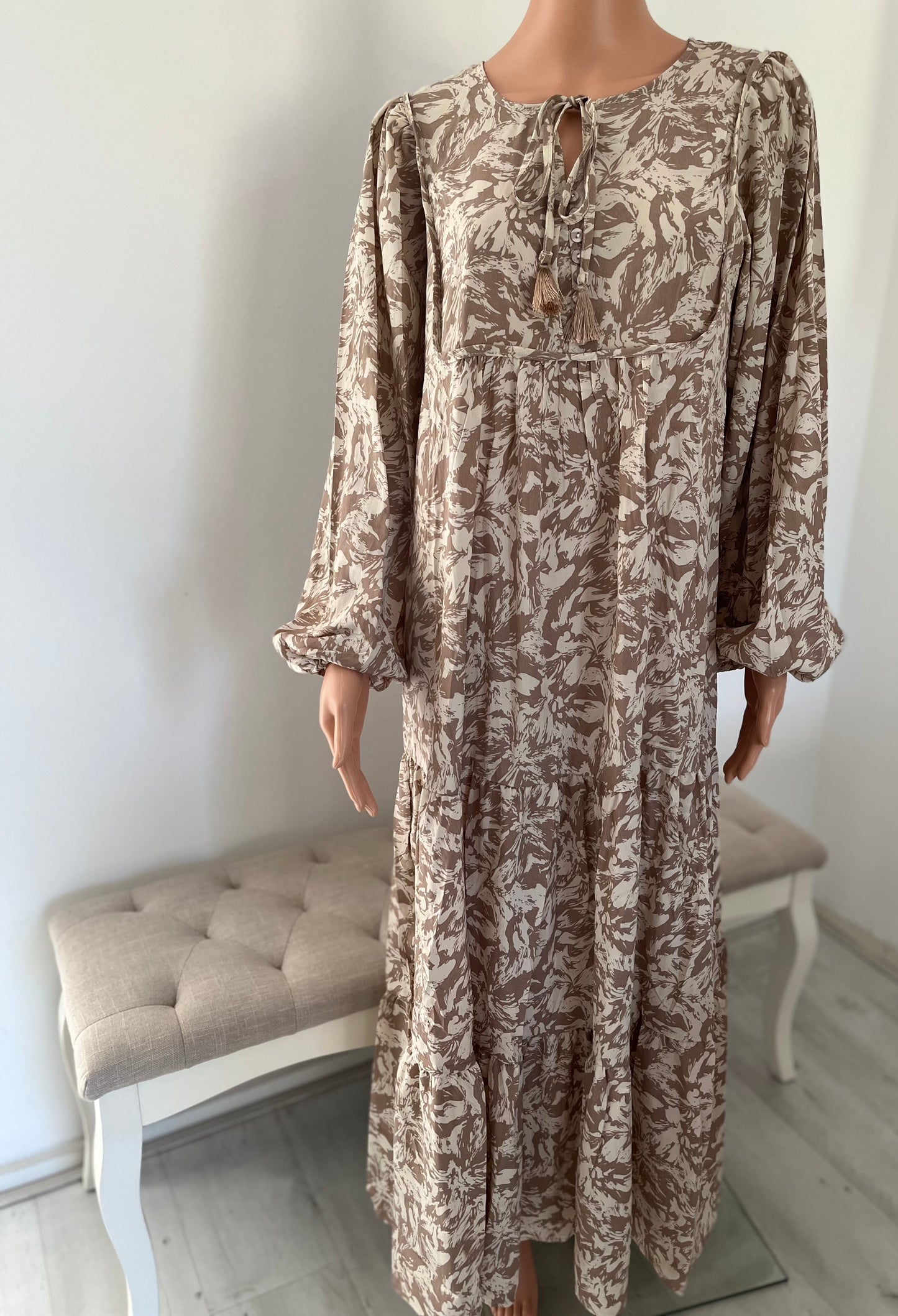 ESMA MAXI JURK BEIGE